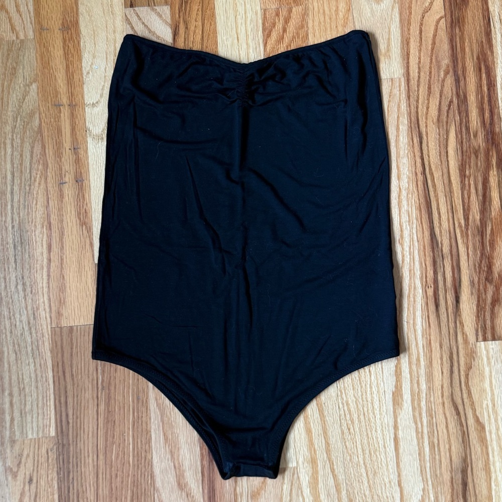 Patrizia Pepe Black Strapless Bodysuit